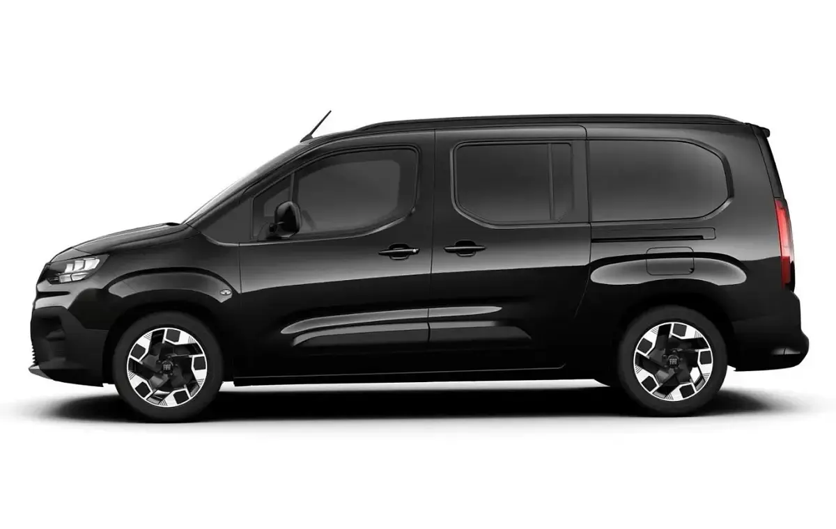 Neu Fiat Qubo La Prima 131 PS (96 kW) 2026 Cinema schwarz metallic Van / Kleinbus