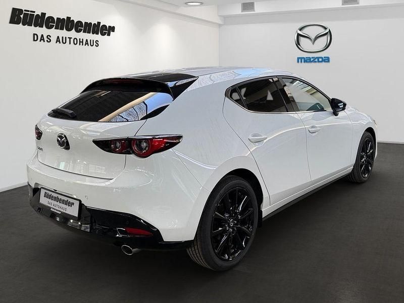 Neu Mazda 3 Nagisa 140 PS (102 kW) 2026 Weiß Limousine