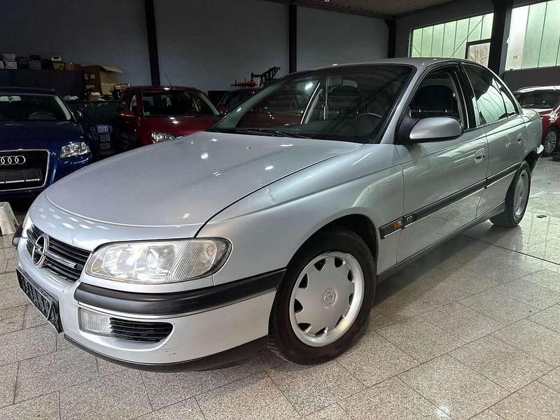 Gebraucht Opel Omega 136 PS (100 kW) 1998 Silber Limousine
