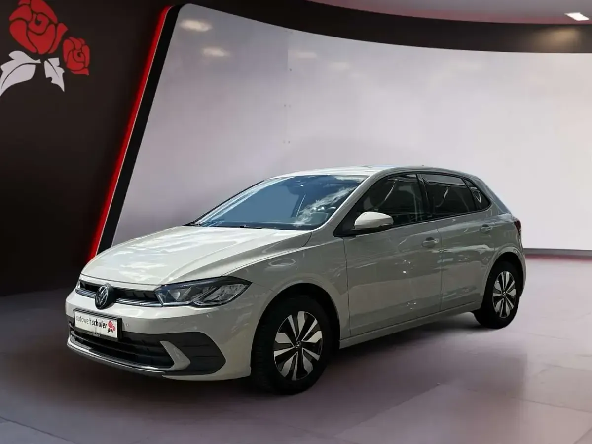 Gebraucht VW Polo Move 80 PS (58 kW) 2024 Ascotgrau Kleinwagen
