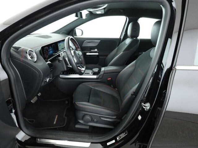 Schwarz Gebraucht 2023 Mercedes EQA300 AMG SUV | 34.690 € (Fairer Preis) - Bild 1/4