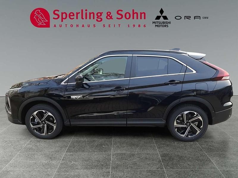 Gebraucht Mitsubishi Eclipse Cross Plus 188 PS (138 kW) 2022 Schwarz SUV