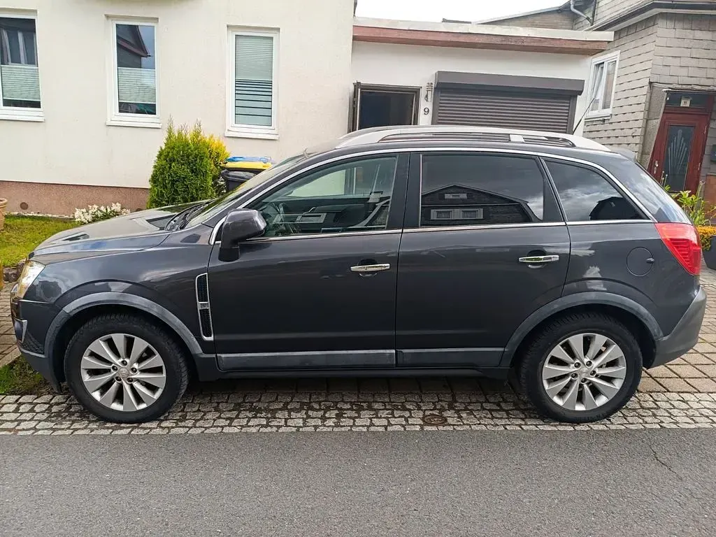 Gebraucht Opel Antara 163 PS (119 kW) 2014 Grau SUV