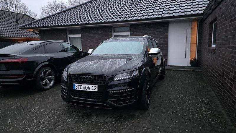 Gebraucht Audi Q7 Ambiente 500 PS (367 kW) 2009 Schwarz SUV