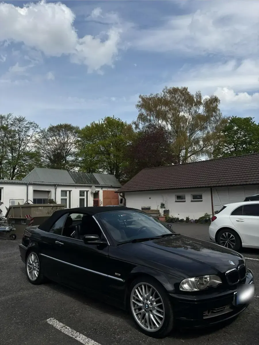 Gebraucht BMW 330 231 PS (169 kW) 2002 Schwarz Cabrio