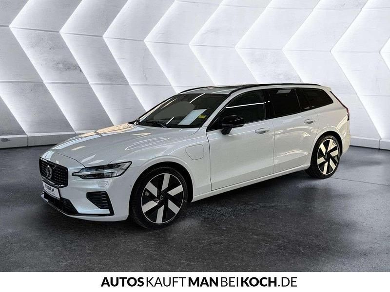 Gebraucht Volvo V60 Plus 349 PS (256 kW) 2025 Weiß Kombi