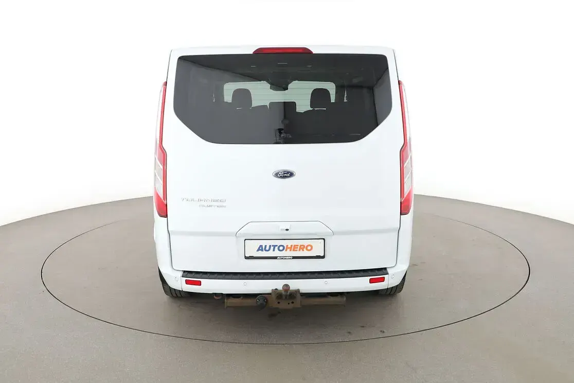 Gebraucht Ford Tourneo Custom Titanium X 185 PS (136 kW) 2020 Weiß Van