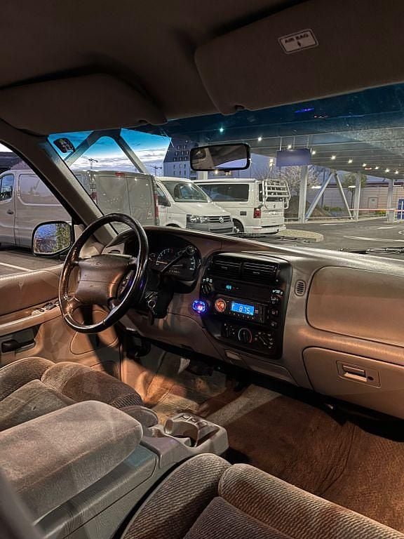 Gebraucht Ford Explorer 156 PS (114 kW) 1996 Blau SUV