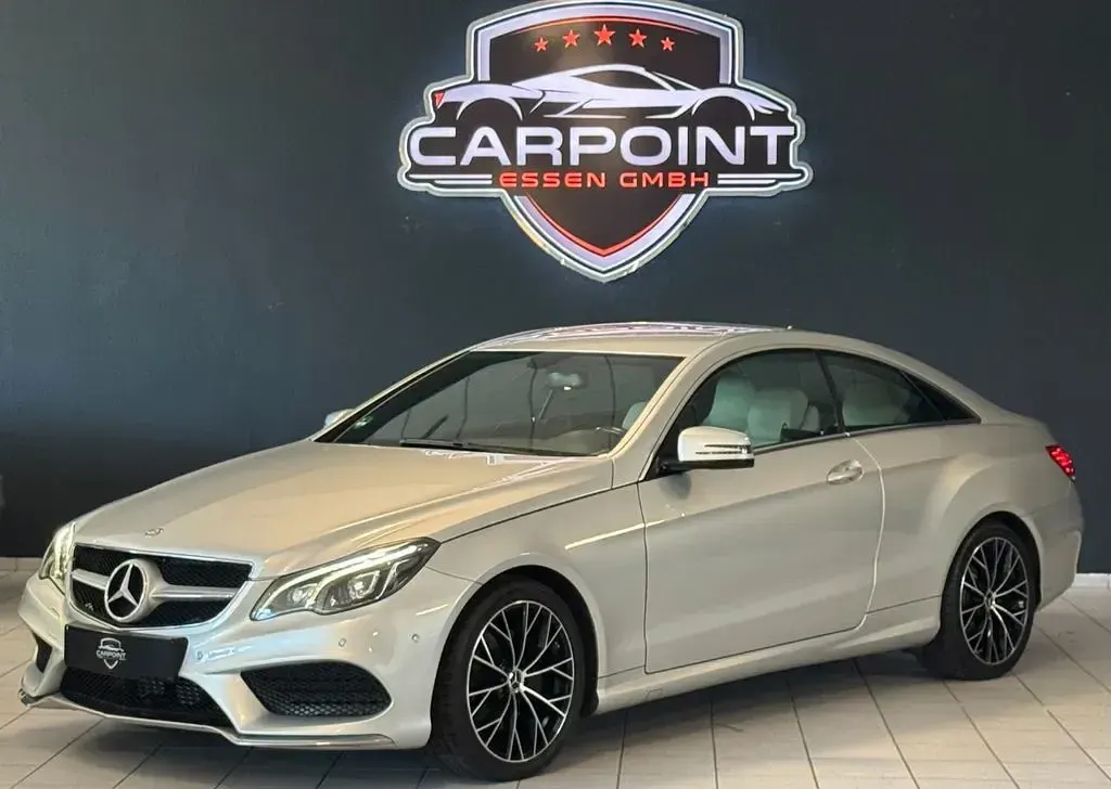 Gebraucht Mercedes E250 AMG line 211 PS (155 kW) 2013 Silber Coupé