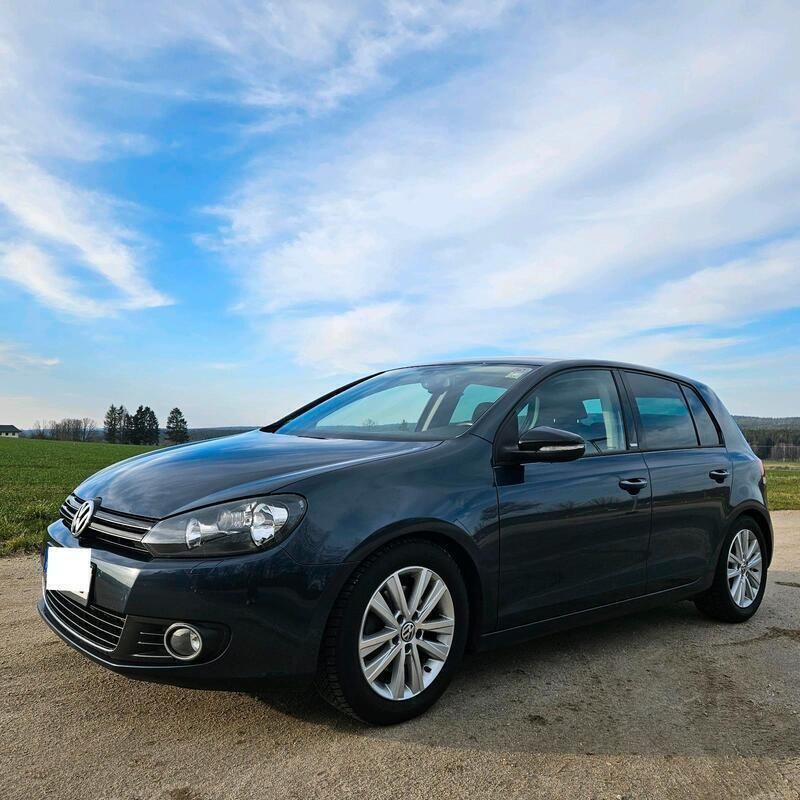 Blau Gebraucht 2011 VW Golf VI Style Limousine | 6.000 € (Fairer Preis) - Bild 1/4