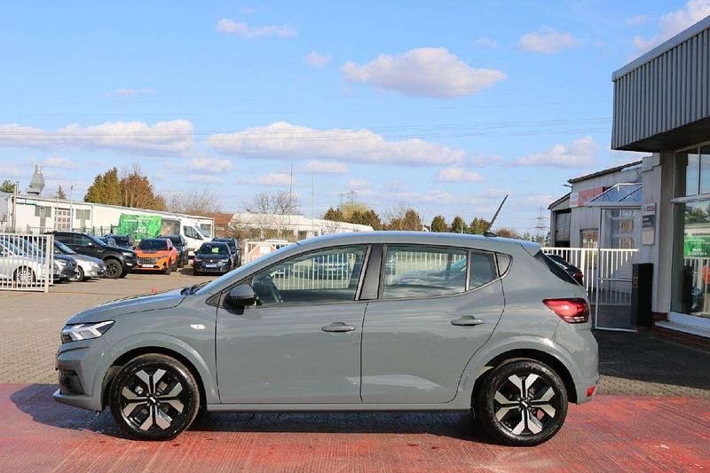 Gebraucht Dacia Sandero Expression 91 PS (66 kW) 2025 Schiefergrau Limousine