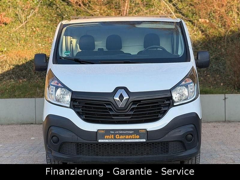 Gebraucht Renault Trafic 120 PS (88 kW) 2018 Weiß Van / Kleinbus
