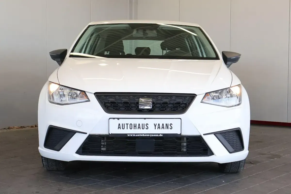 Gebraucht Seat Ibiza Reference 75 PS (55 kW) 2017 Weiß Kleinwagen