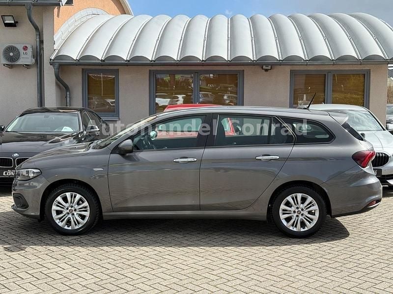 Gebraucht Fiat Tipo 95 PS (69 kW) 2019 Grau Kombi