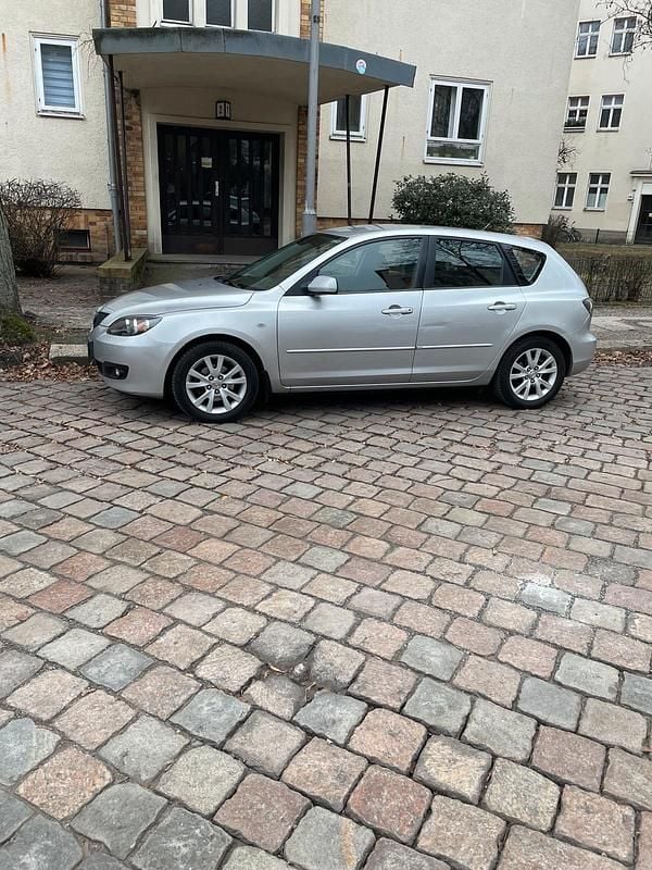 Silber Gebraucht 2006 Mazda 3 Limousine | 2.200 € (Guter Preis) - Bild 1/4