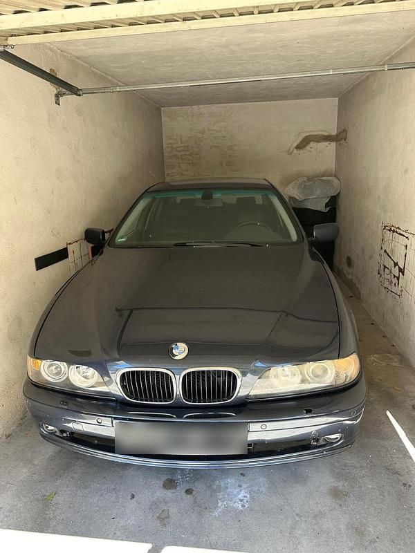 Second-hand BMW 525 192 CP (141 kW) 2002 Berlinǎ
