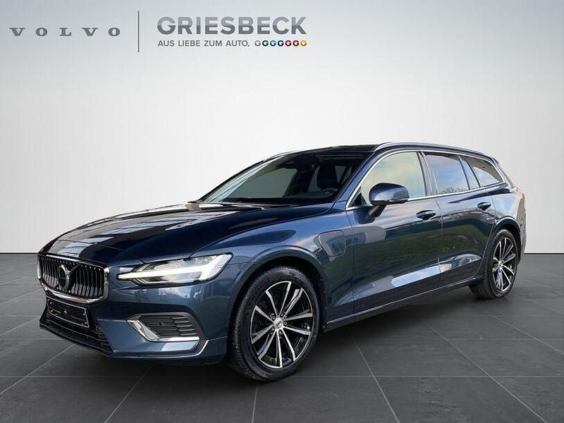 Blau Gebraucht 2022 Volvo V60 Core Kombi | 38.790 € (Fairer Preis) - Bild 1/4