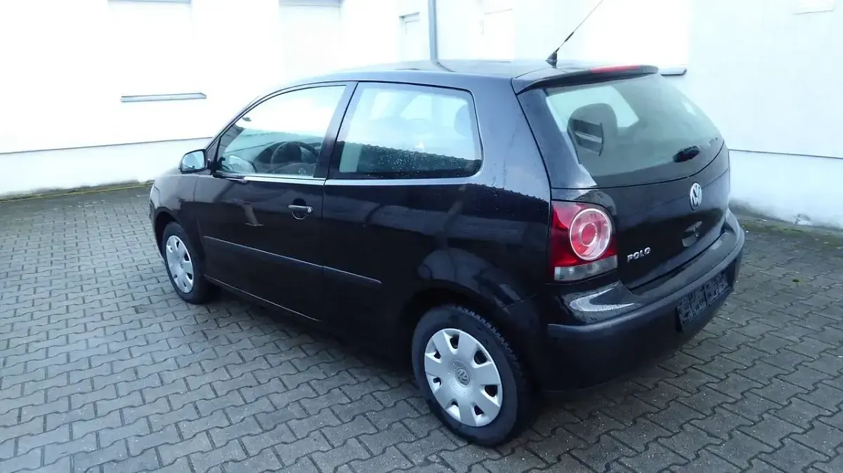 Gebraucht VW Polo Trendline 60 PS (44 kW) 2008 Schwarz Kleinwagen