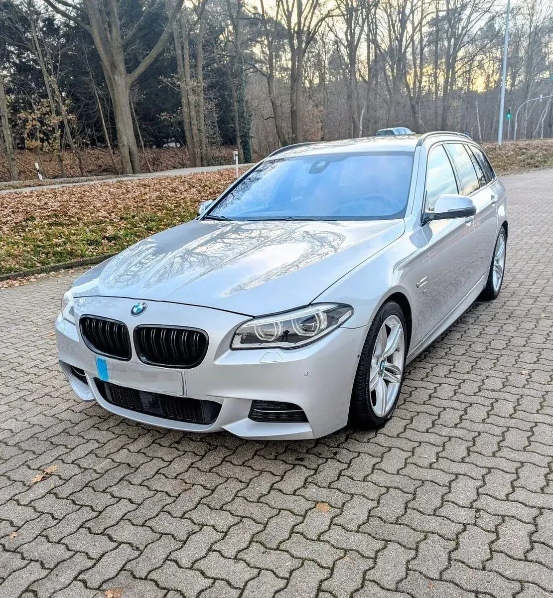 Gebraucht BMW 530 M Sport 258 PS (189 kW) 2013 Silber Kombi