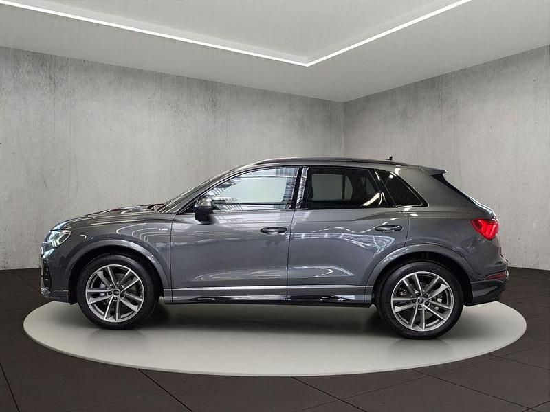 Gebraucht Audi Q3 S-Line 150 PS (110 kW) 2025 Mythosschwarz metallic SUV