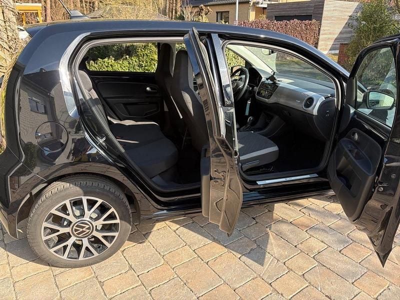Gebraucht VW e-up! Edition 61 kW (83 PS) 2023 Schwarz Kleinwagen