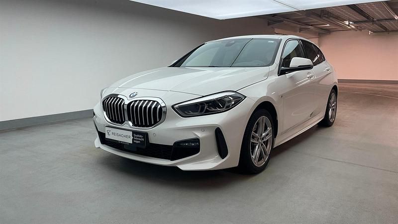 Alpinweiß uni Gebraucht 2020 BMW 118 M Sport Kleinwagen | 21.990 € (Guter Preis) - Bild 1/4