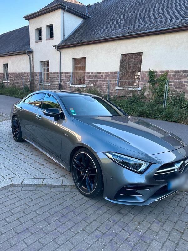 Grau Gebraucht 2018 Mercedes CLS53 AMG AMG Limousine | 56.200 € (Teuer) - Bild 1/4