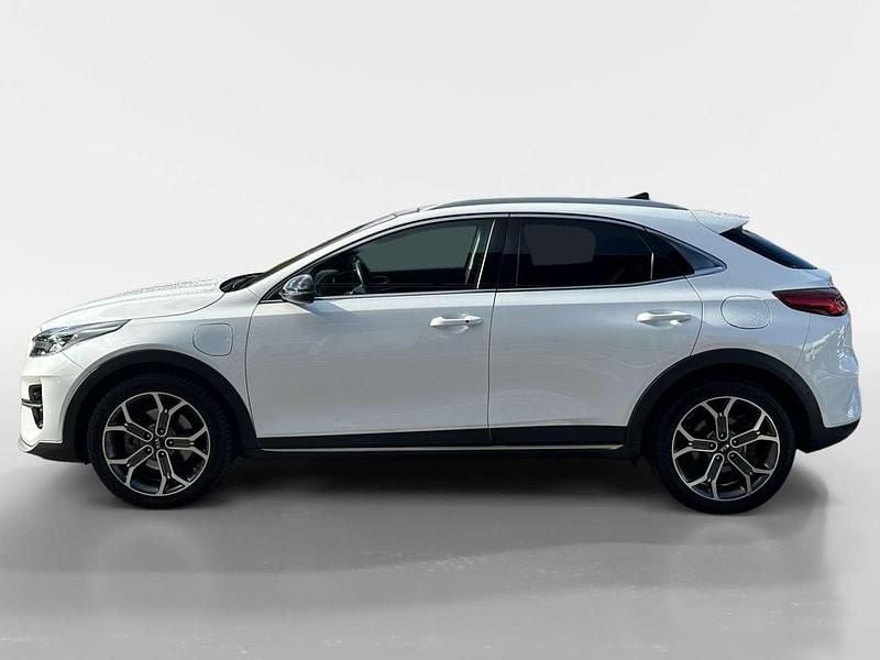 Second-hand Kia XCeed Platinum Edition 141 CP (103 kW) 2021 Alb SUV
