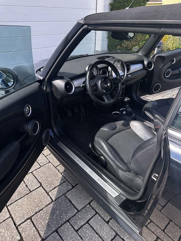 Gebraucht Mini Cooper 122 PS (89 kW) 2012 Schwarz Kleinwagen