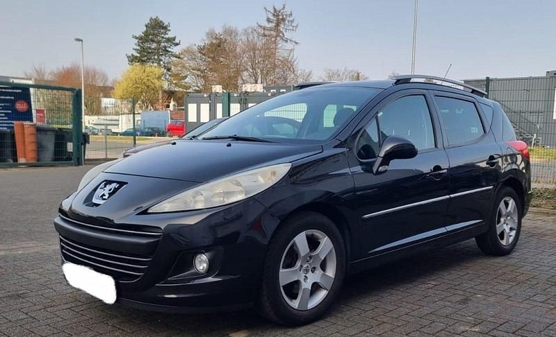 Gebraucht Peugeot 207 120 PS (88 kW) 2011 Schwarz Kombi
