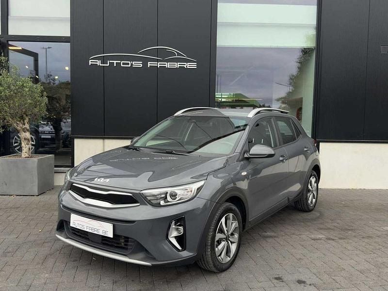 Grau Gebraucht 2023 Kia Stonic SUV | 15.999 € (Guter Preis) - Bild 1/4