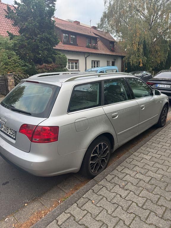 Grau Gebraucht 2007 Audi A4 Kombi | 2.300 € (Guter Preis) - Bild 1/4