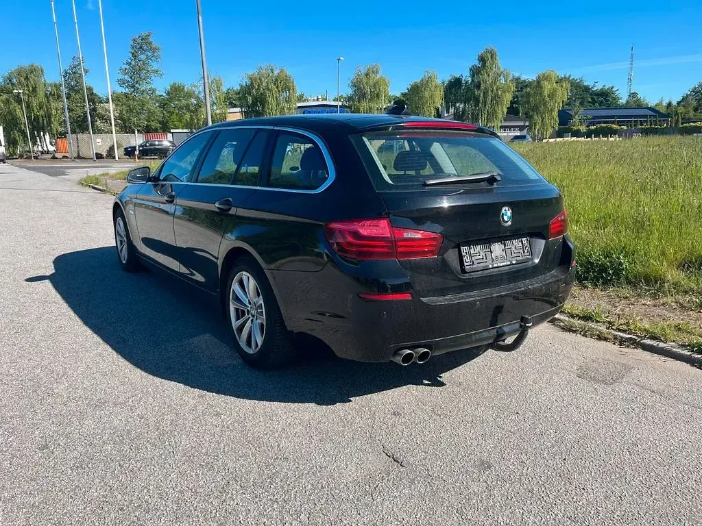 Gebraucht BMW 518 143 PS (105 kW) 2013 Schwarz Kombi