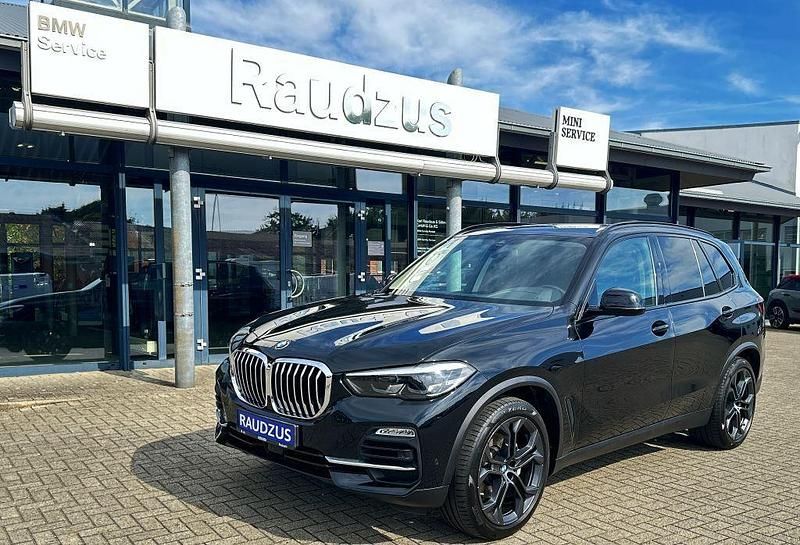 Gebraucht BMW X5 Sport Line 265 PS (194 kW) 2020 Schwarz ii SUV