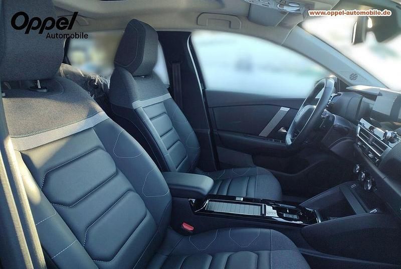 Schwarz metallic Gebraucht 2023 Citroën C4 Start | 22.000 € (Fairer Preis) - Bild 1/3