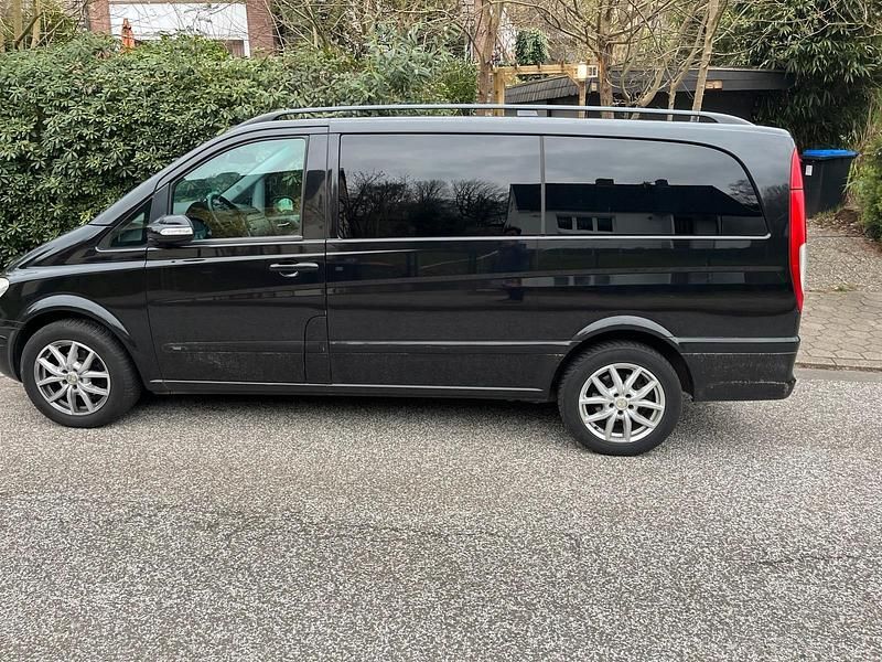 Schwarz Gebraucht 2008 Mercedes Viano Van / Kleinbus | 7.950 € (Superpreis) - Bild 1/4