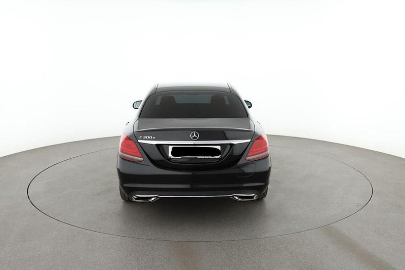 Gebraucht Mercedes C300e 313 PS (230 kW) 2020 Schwarz Limousine