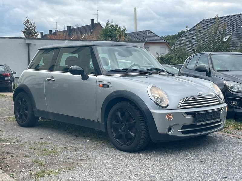 Silber Gebraucht 2006 Mini ONE Kleinwagen | 1.990 € (Fairer Preis) - Bild 1/4