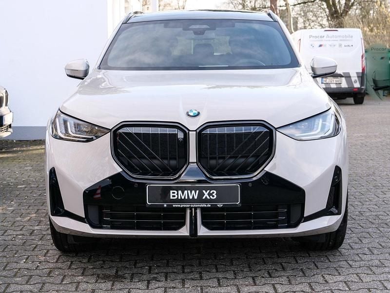 Neu BMW X3 M Sport 299 PS (219 kW) 2026 Weiß SUV