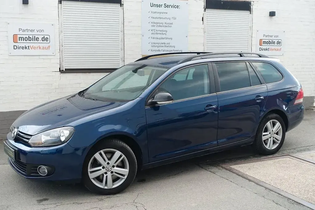 Gebraucht VW Golf VII Match 140 PS (102 kW) 2012 Blau Kombi