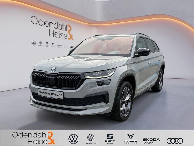 Grau Gebraucht 2022 Skoda Kodiaq SportLine SUV | 31.350 € (Fairer Preis) - Bild 1/4