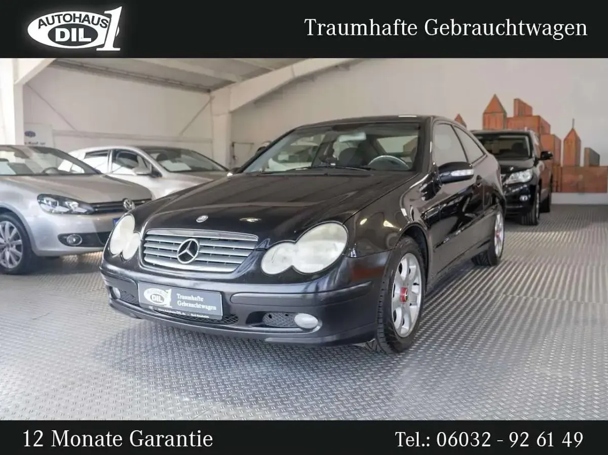 Gebraucht Mercedes C180 143 PS (105 kW) 2003 Schwarz (obsidianschwarz  met Coupé