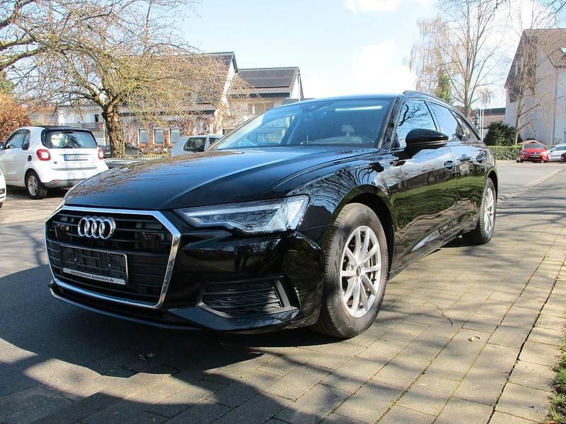 Gebraucht Audi A6 Basis 204 PS (150 kW) 2021 Schwarz Kombi