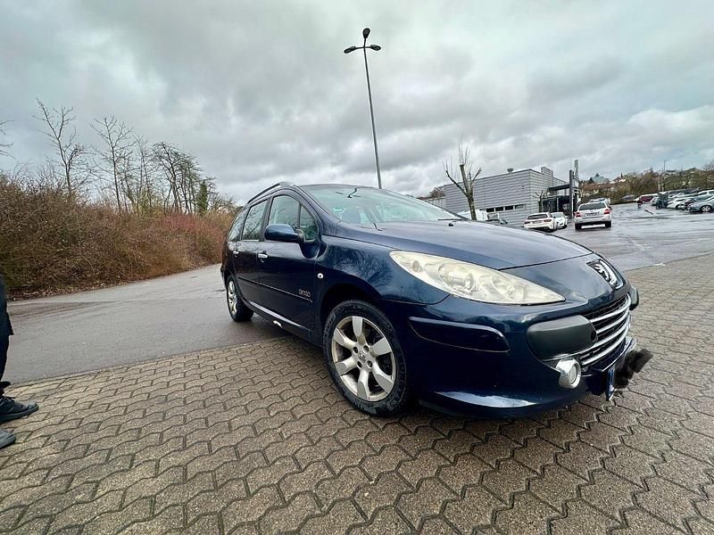Gebraucht Peugeot 307 110 PS (80 kW) 2007 Blau Limousine