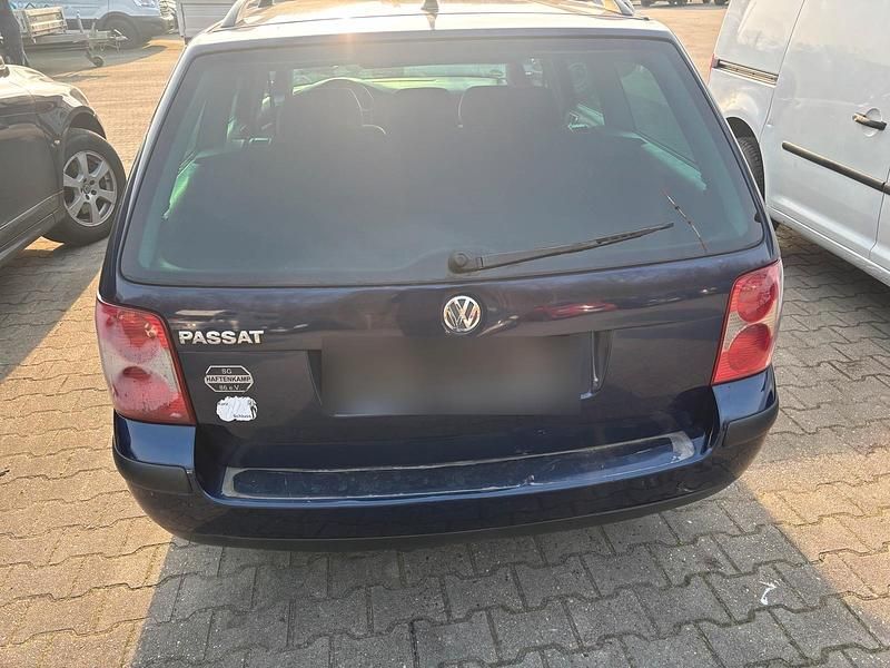 Gebraucht VW Passat 101 PS (74 kW) 2004 Kombi