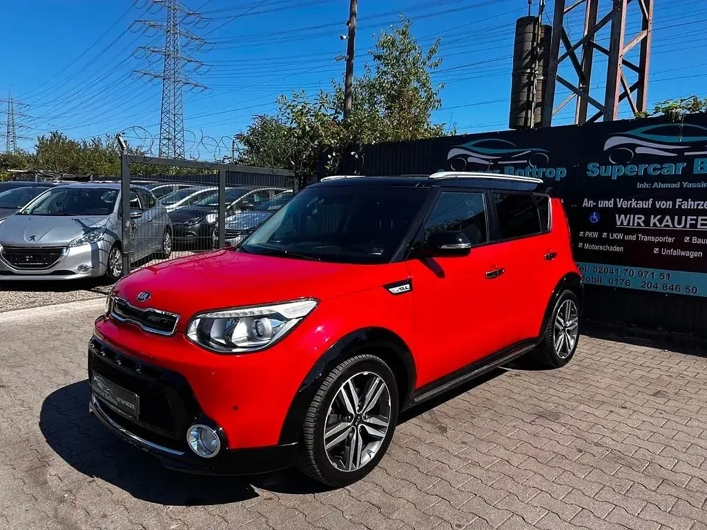 Gebraucht Kia Soul Spirit 128 PS (94 kW) 2015 Rot SUV