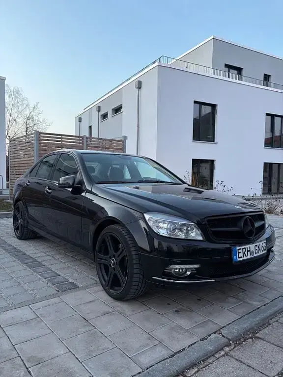 Gebraucht Mercedes C250 204 PS (150 kW) 2009 Schwarz Limousine