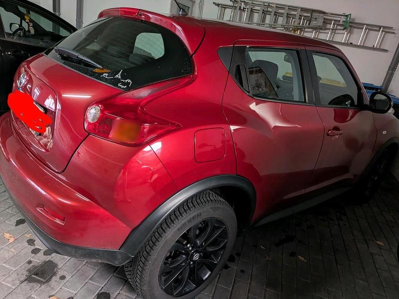 Gebraucht Nissan Juke 117 PS (86 kW) 2013 Rot SUV
