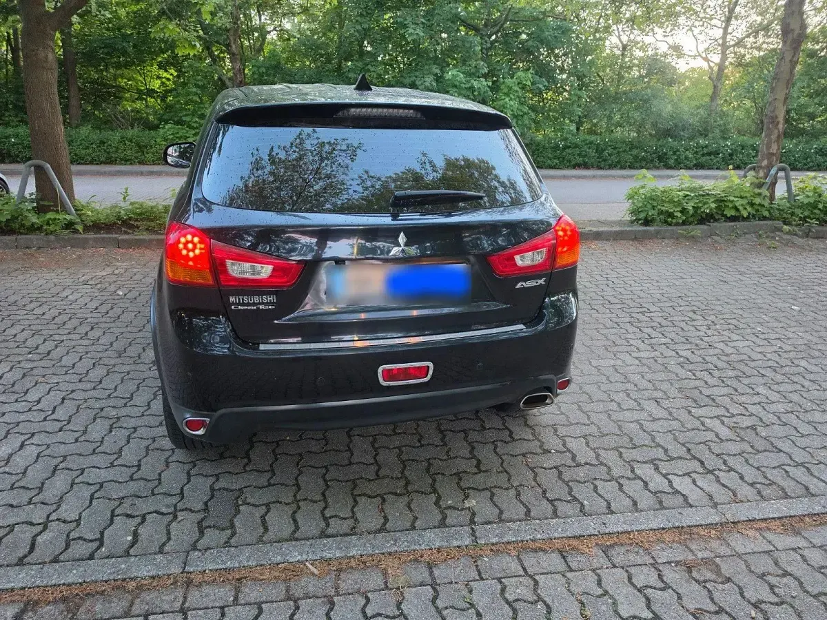 Gebraucht Mitsubishi ASX 117 PS (86 kW) 2016 Schwarz SUV