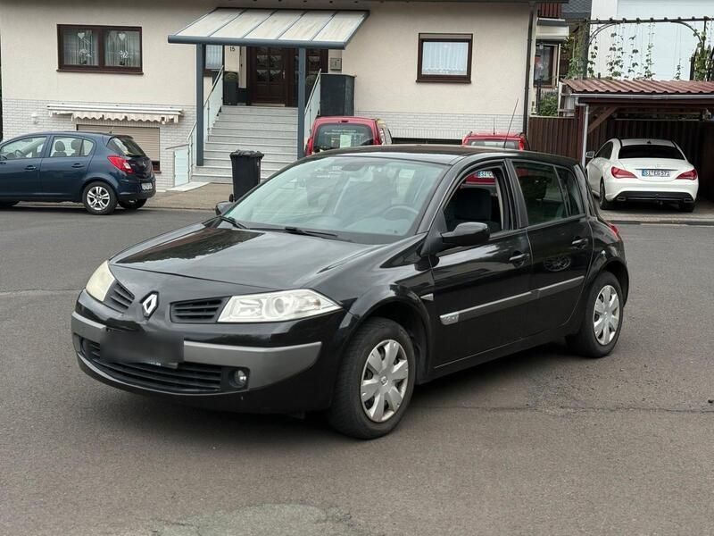 Schwarz Gebraucht 2007 Renault Mégane II Limousine | 1.470 € (Guter Preis) - Bild 1/4
